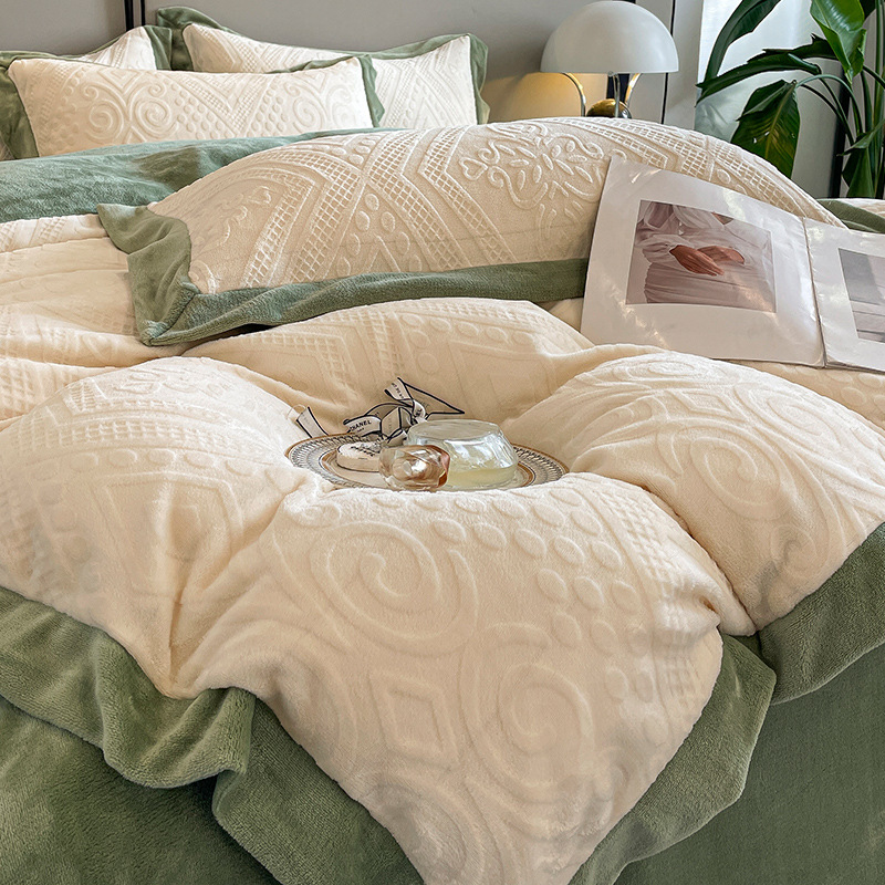 Blanco leche europeo + gris verde