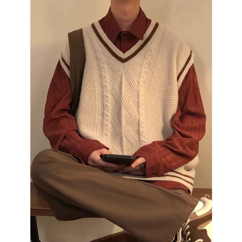 Autumn and Winter Loose American Retro v-neck vest Sweater Men's Design Japanese Style Preppy Style Couple vest Knitwear