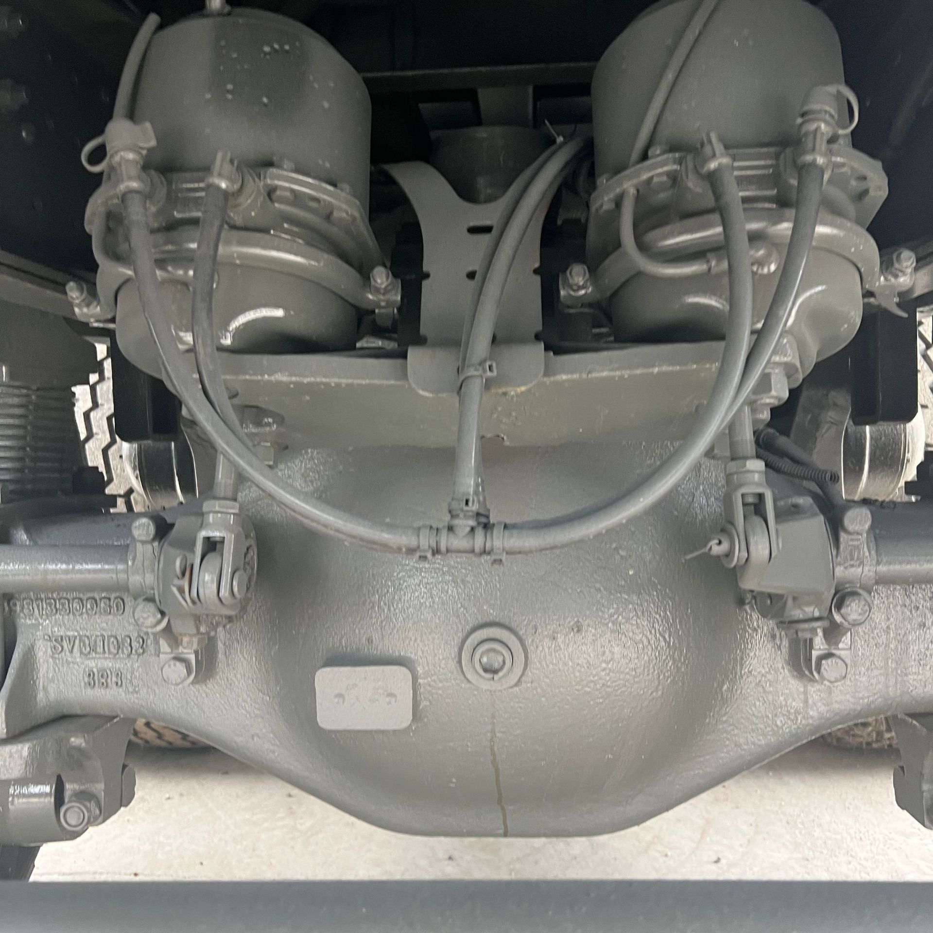Supply of Overseas Howo Eight-Wheel Dump Trucks, Truck Transport Vehicles, Tractors, Semi-Trailers, Rear-Dump Self-Unloading Vehicles