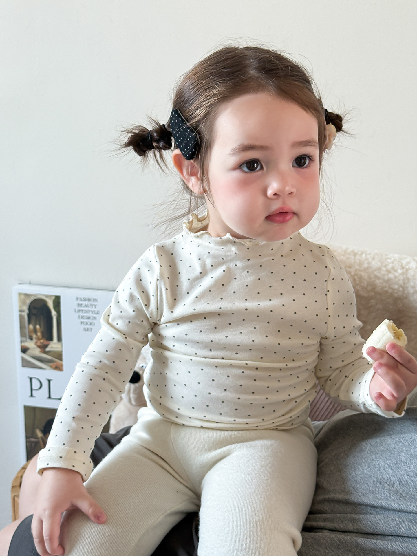 Sugar Pear ropa infantil camiseta de niña otoño invierno 2025 nuevo medio cuello camiseta de base para niños chaqueta ropa de bebé image 7