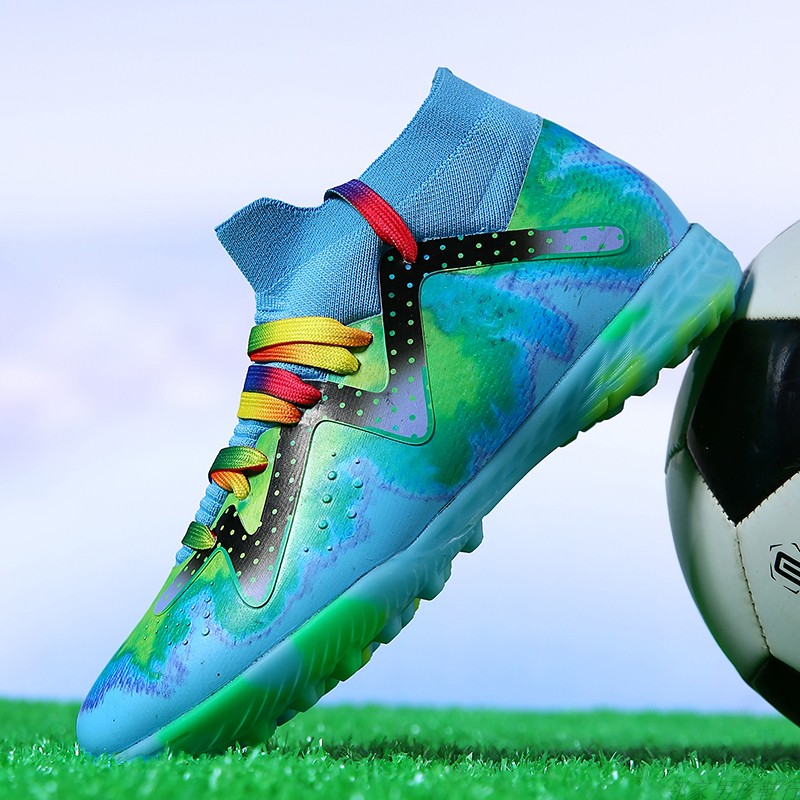 Zapatos de fútbol masculinos Ronaldo Assassin CR7 clavos cortos zapatos de entrenamiento de entrenamiento de carreras de estudiantes