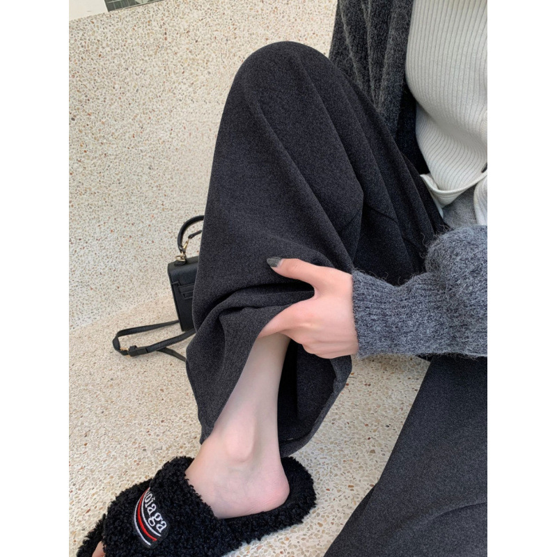 Plus-size, relaxed style towel pants, wide-leg pants, new autumn/winter style, high-waisted, slimming, loose, flowing, Yamamoto-style floor-length pants.
