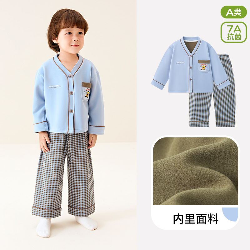 Light blue grid j0313