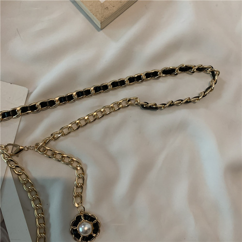 European and American chain belt for women, fashionable braided metal belt with decoration, matches skirts, thin waist chain chain accessory, Instagram trendy