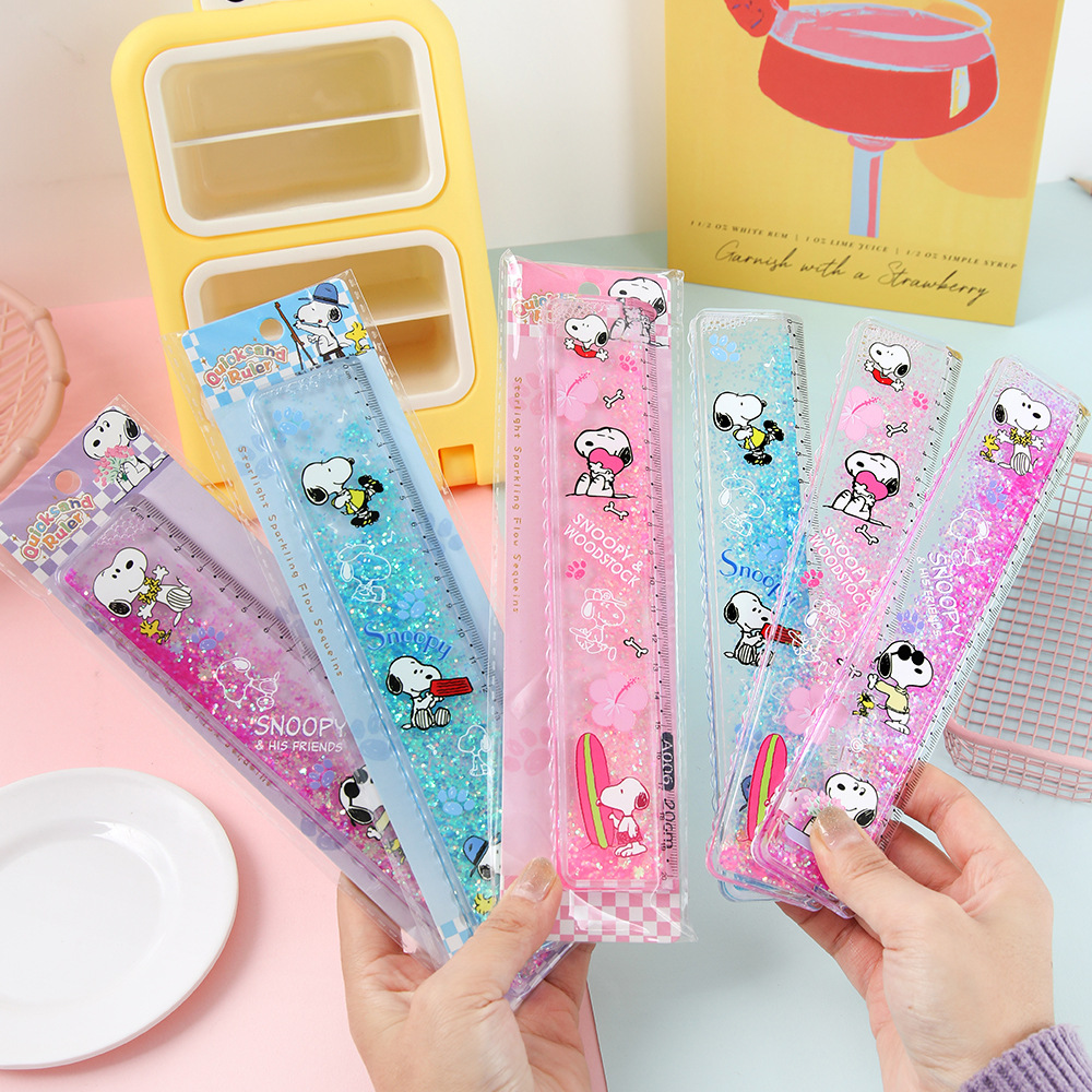 Cartoon Snoop Doggy regla de arena flotante de 20cm de alto valor de plástico regla dura de arena flotante de color estudiantes de papelería