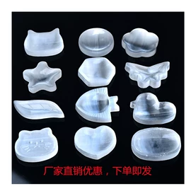 水晶工艺品;其他装饰摆件;万圣节摆件