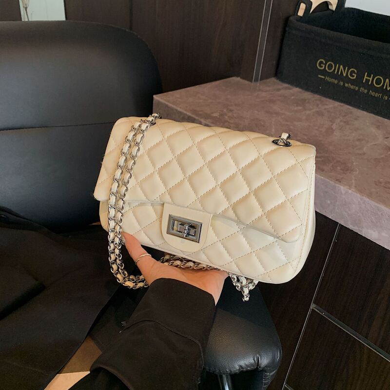 High-End Fashion Rhombus Chain Shoulder Commuter Bag for Women 2025 Summer New Crossbody Bag Commuter Small Square Bag