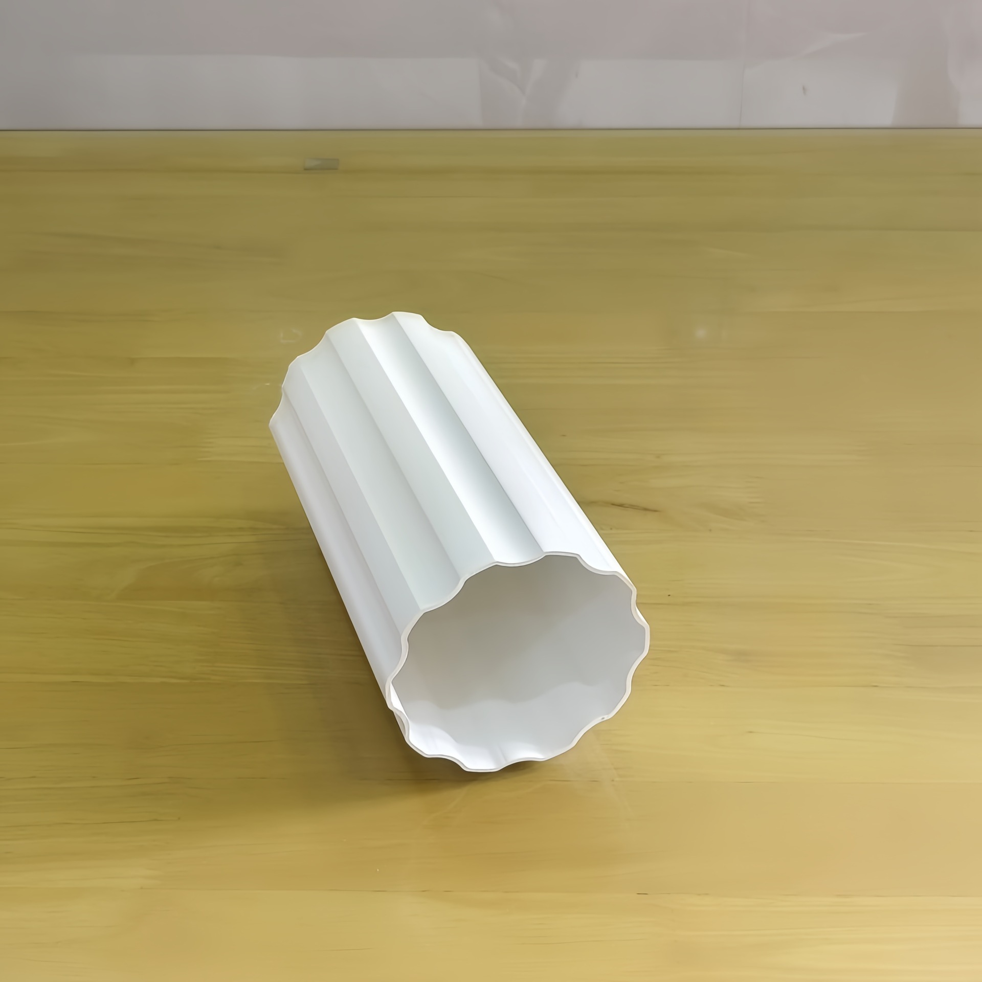 新料环保PVC个性化大口径梅花管梅花柱异形花边管PVC型材高品管芯