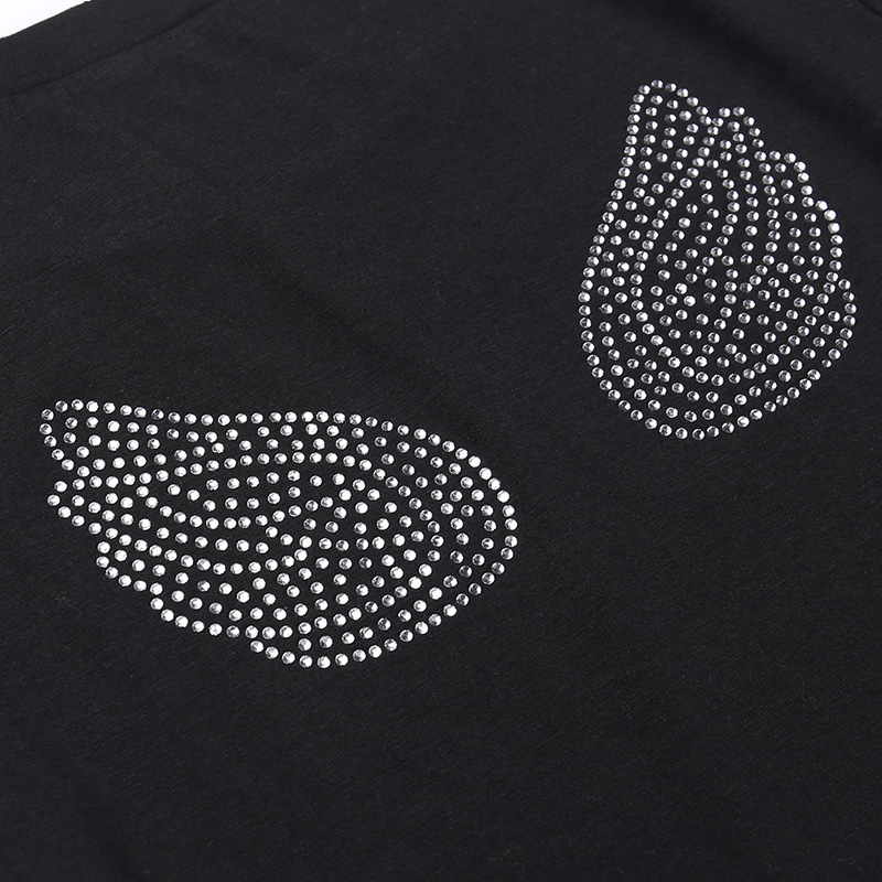 Title 16, T-shirt femme col rond, imprimé ailes de cœur d...