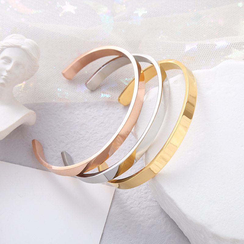 C Shape Pattern Simple Style C Shape Stainless Steel Polishing Cuff Bracelets