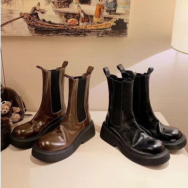 Internet Celebrity Style Winter New Short Thick-Soled Elastic Chimney Boots for Women with Chunky Heels, Suitable for Outdoor Wear with a High-End Feel