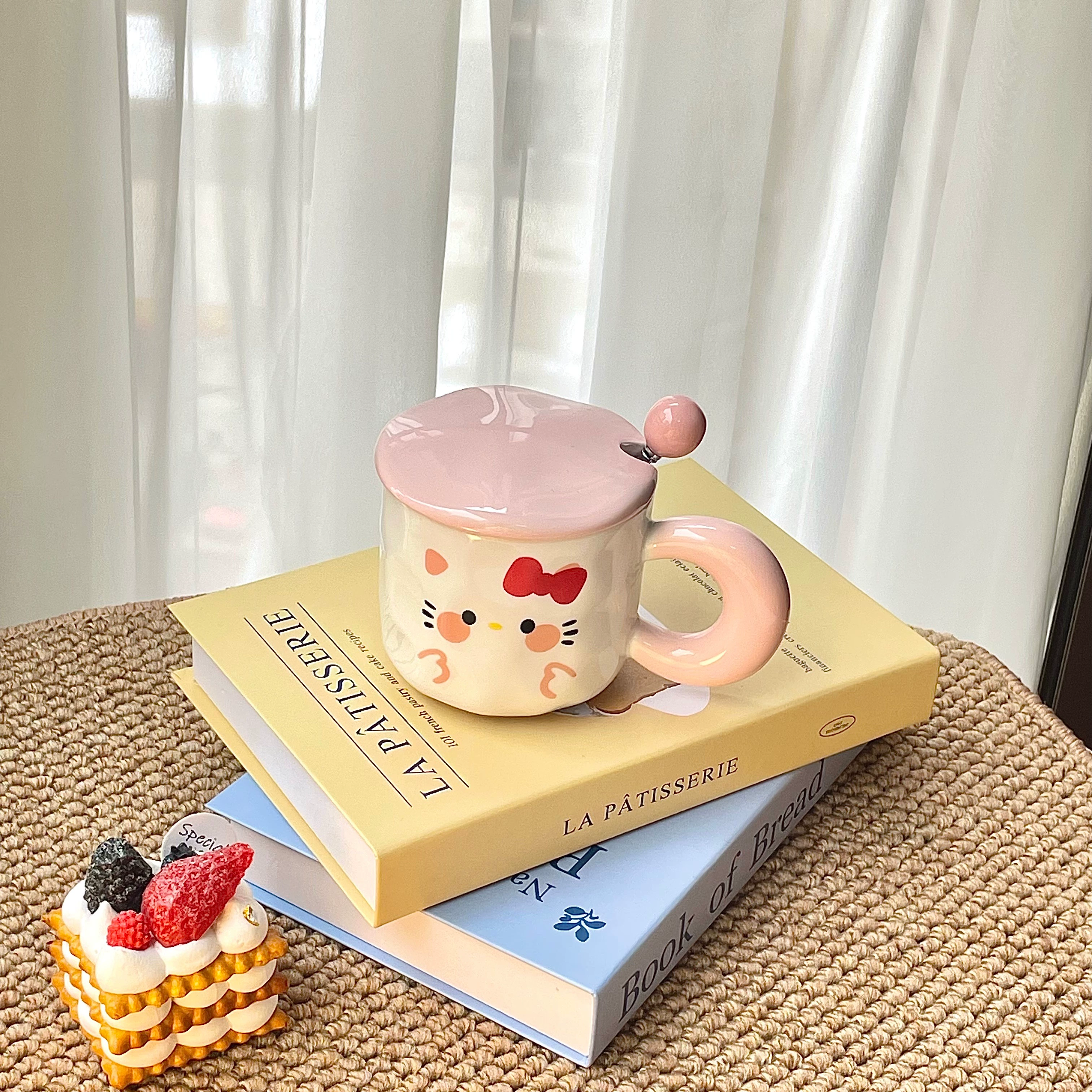 Керамическая кружка с крышкой, ложка, кружка высокой ценности, сувенир для женщин дома, милая пара кофе на завтрак
