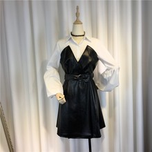 秋装黑白PU皮拼接条纹假两件连衣裙子灯笼袖衬衫有女人味气质时尚