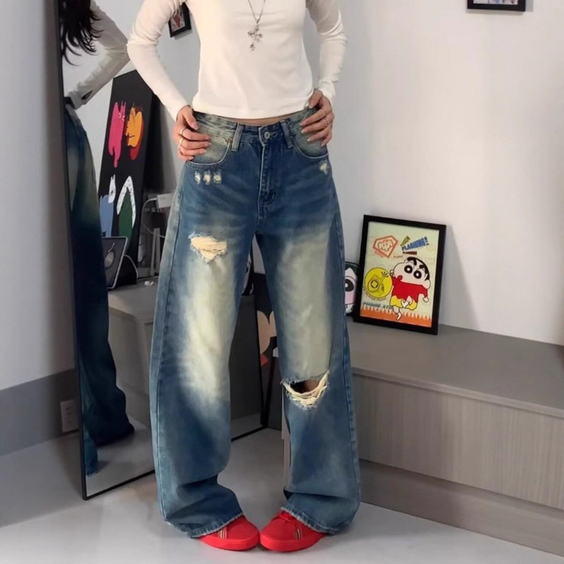 American Retro Distressed Washed Jeans Unisex Design with Worn-Out Holes and Faded Color Straight-Leg Pants American Retro Distressed Washed Jeans Unisex Design with Worn-Out Holes and Faded Color Straight-Leg Pants