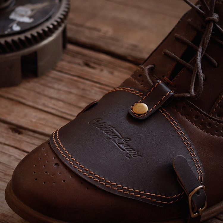 外贸热卖皮革靴子保护套皮革摩托车换档鞋套朋克风高档独特礼物