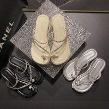 珍珠水钻凉鞋拖鞋2024年夏季新款套趾法式罗马沙滩厚底坡跟一字拖