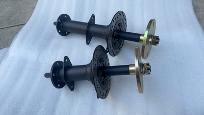 Motorcycle frame | Half Axle - long-semi-axis-short-semi-axis-four-hole-flange-with-diagonal-holes-10mm-apart