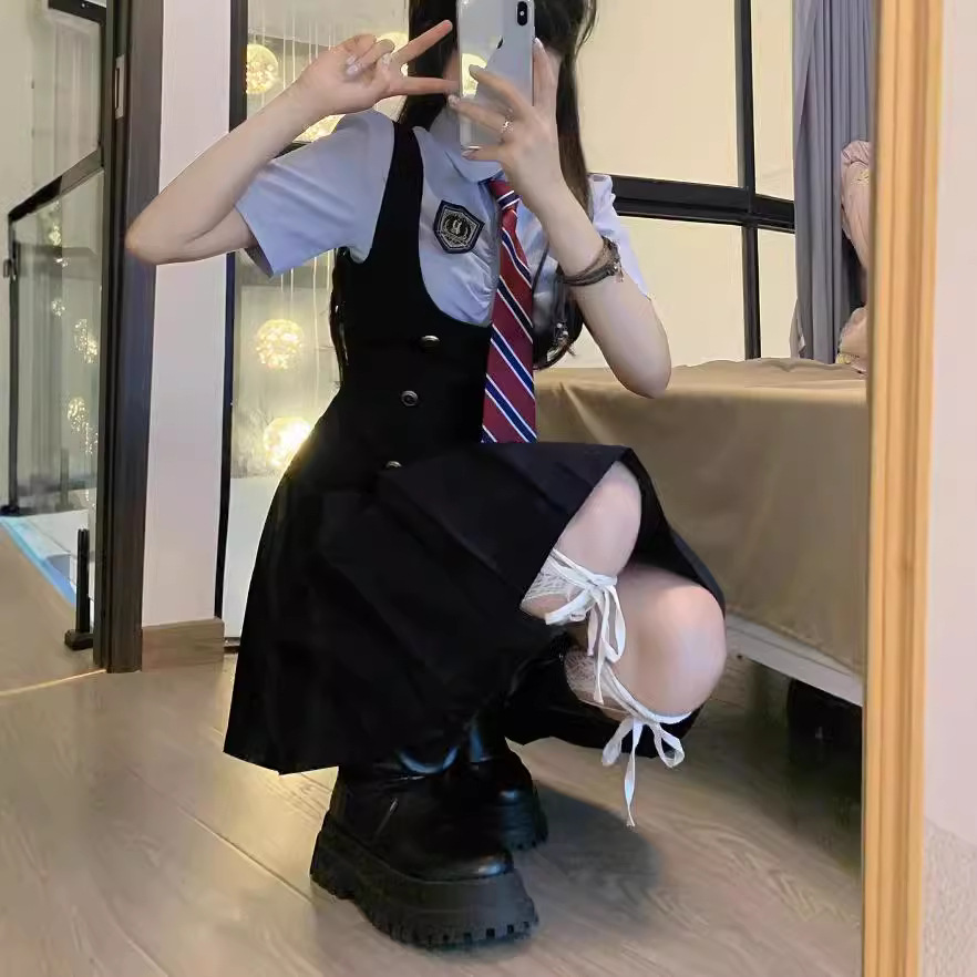 대학 스타일의 나이를 줄이는 가짜 투피스 원피스 여성 여름 새 통통녀 허리 슬리밍 폴로 목 우아한 아름다운 치마