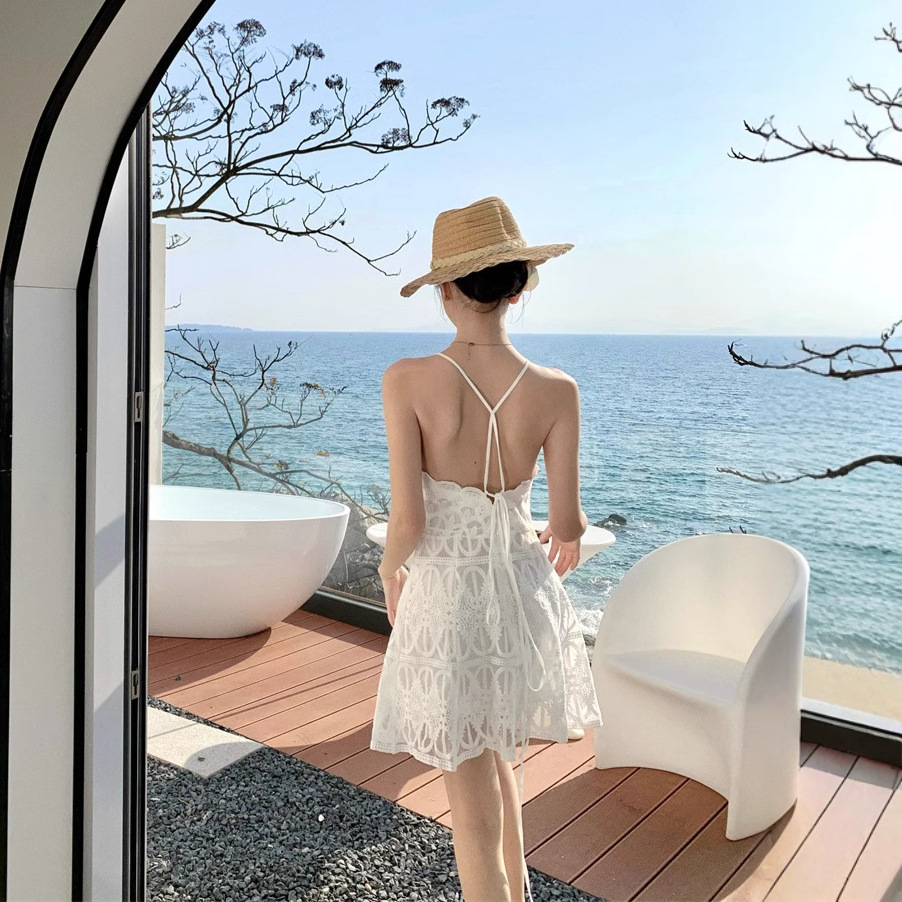 Sanya Seaside 홀리데이 비치 스커트 태국 여행 작은 섬복 여성의 여름 백리스 원피스