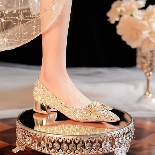 3333D-023 low heel pointed high heel shoes shiny wedding shoes banquet shoes comfortable elegant high heels 3333D-023 low heel pointed high heel shoes shiny wedding shoes banquet shoes comfortable elegant high heels