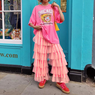 �羳Ů�b�Q�l�y�ӌӾW��ƴ��ѝ  �W�����|�ٴ���Ůʿ�Lѝ