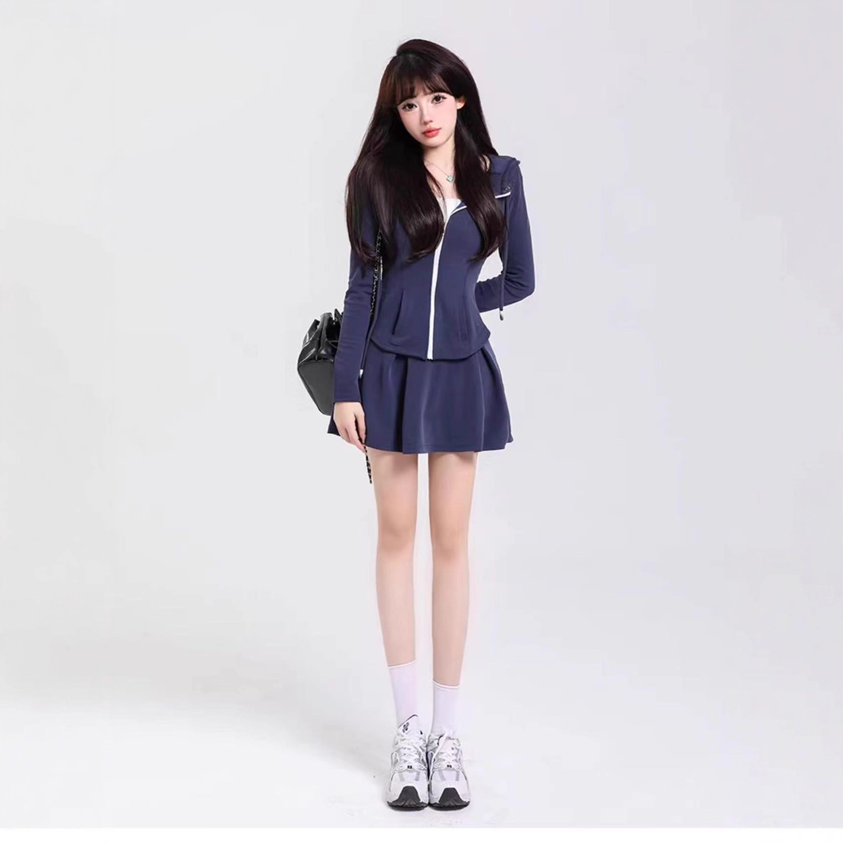 초가을 신상품, 작은 체형의 소녀들을 위한 컬리지 스타일 후드 스웨트셔츠, 주름 스커트, 여성용 캐주얼 스포츠 슈트