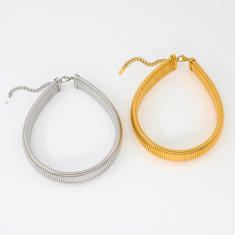 1 Piece Quantity Daily Occasion 304 Stainless Steel 18K Gold Plated Lady Solid Color Choker