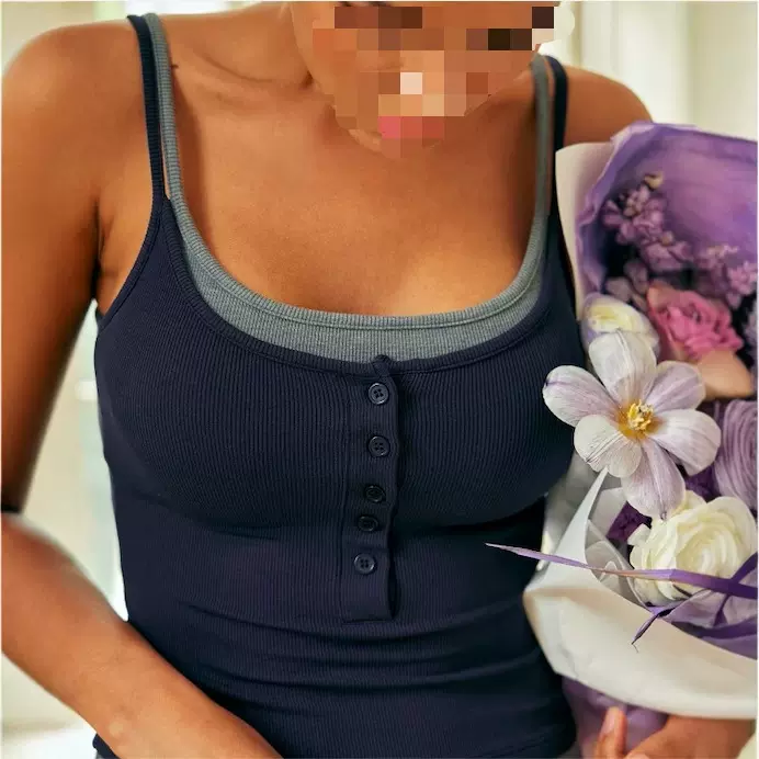 专注背心胸垫吊带抹胸T恤女装