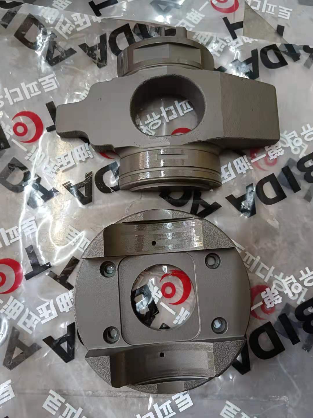 ZAX120-6液压泵