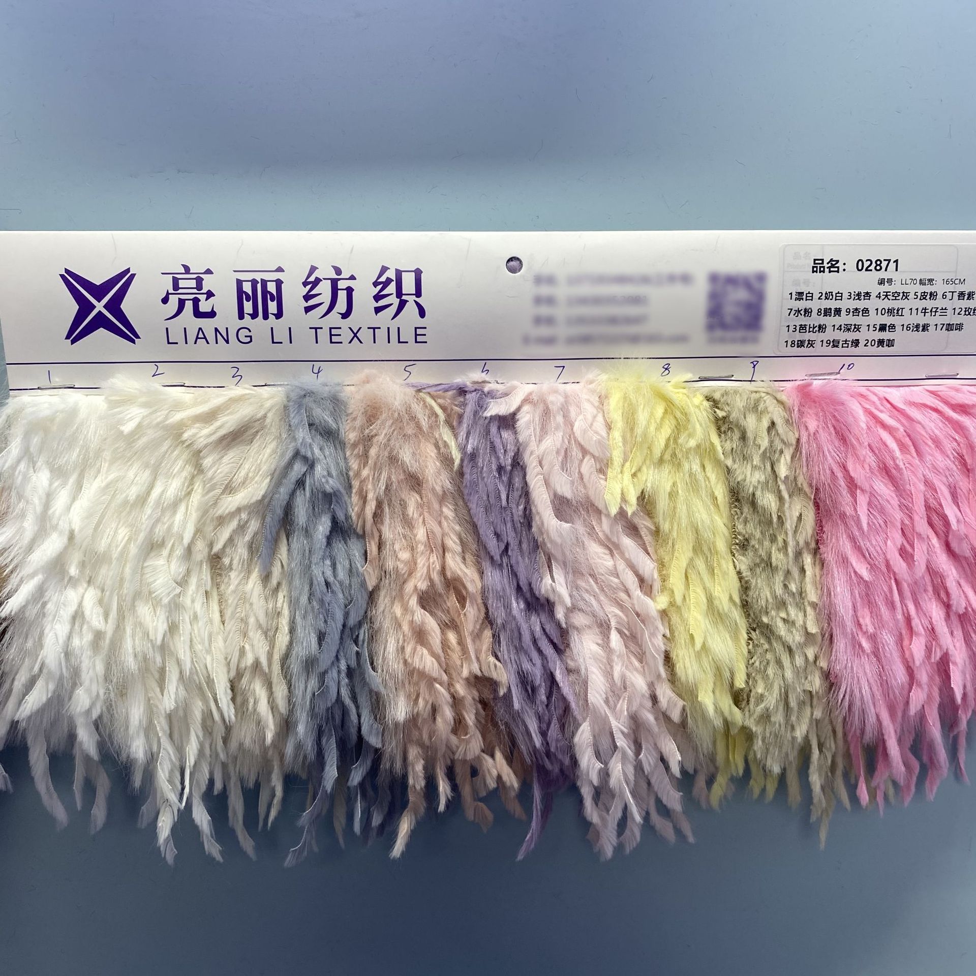 2024 plumas de 5cm de plumas de
