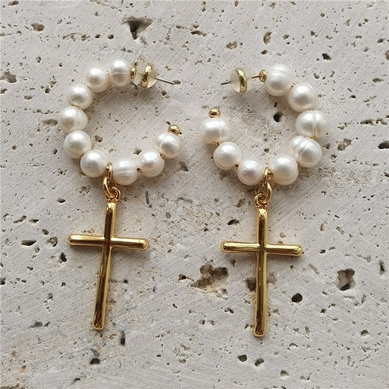 Simple Style Cross Freshwater Pearl Beaded Women's Earrings Necklace display picture 2