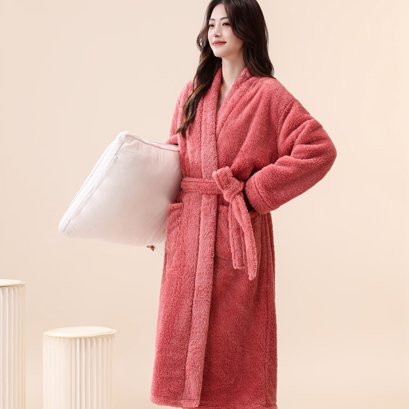 Bathrobe Women's Coral Velvet Simple Nightgown Autumn and Winter Warm Mid-Length Thickeneded Velvet Sexy Flannel Pajamas Large Size