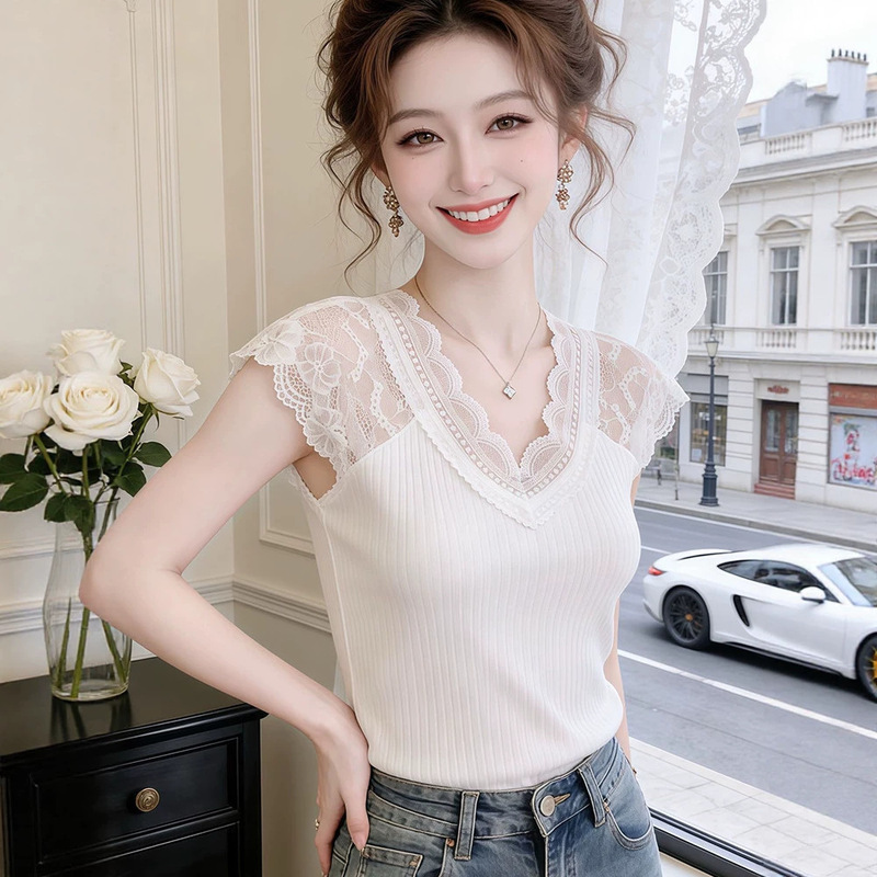 Spring and Summer Lace V-Neck Ice Silk Vest for Women 2026 New Spring and Summer Short-Sleeved T-Shirt Slim Fit Outer Wear Inner Layering Top