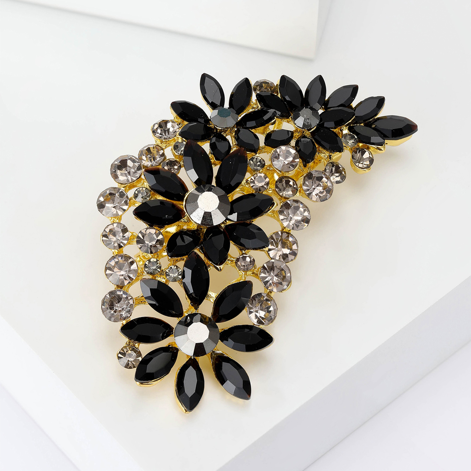 31g Weight Rhinestones Inlay Material Brooches Classification Holiday Occasion Alloy Material Flower Pattern Women's Gender Inlay Design Elegant Style Elegant Pin Flower Alloy Inlay Rhinestones Women's Brooches 4