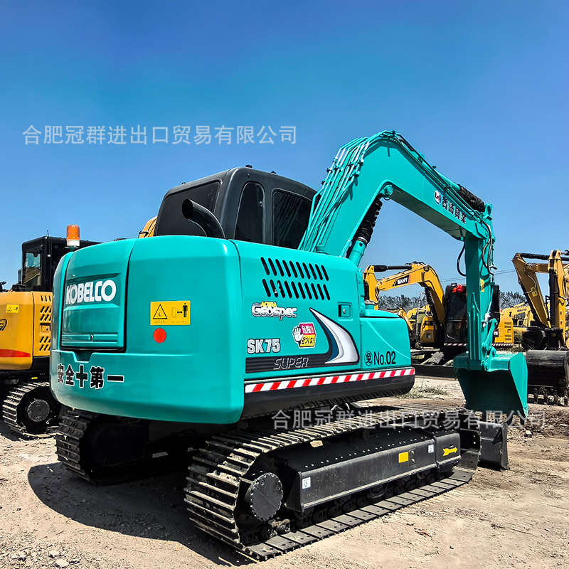 神钢挖掘机SK75钩机跨境外贸直供一机都用