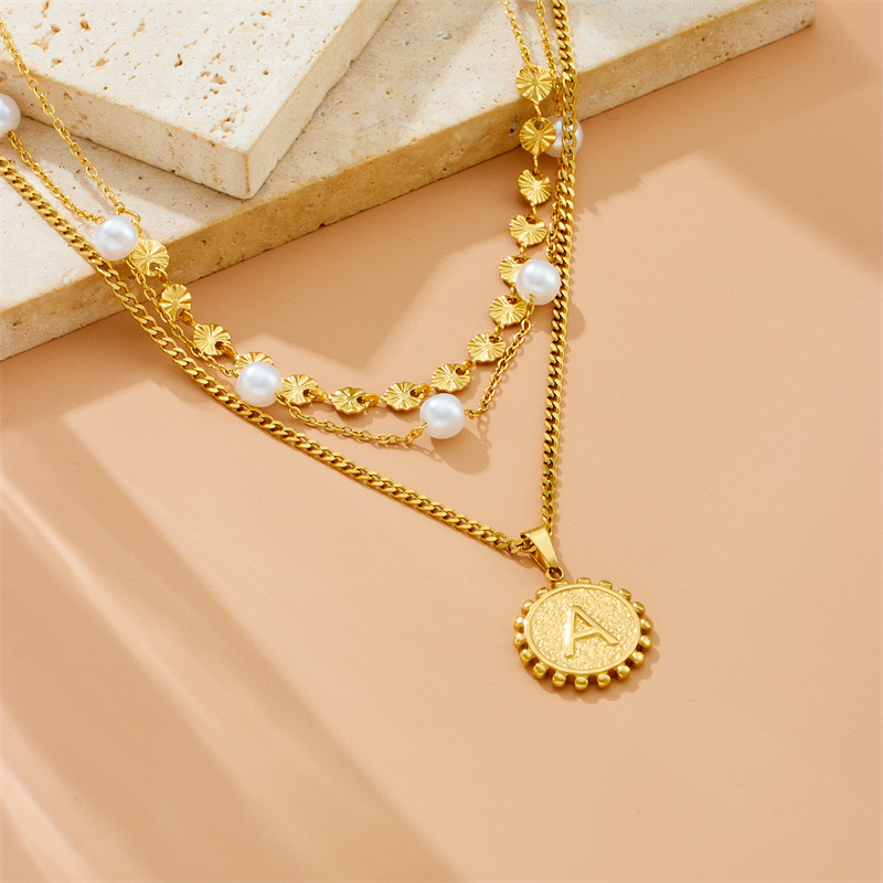 Sun Star Heart Shape 304 Stainless Steel Elegant Layered Necklaces Multi Charms Necklace display picture 6