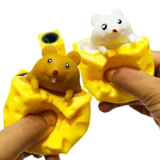Factory Direct TikTok same style Internet celebrity decompression vent radish rabbit pinch le Creative carrot squeeze toy