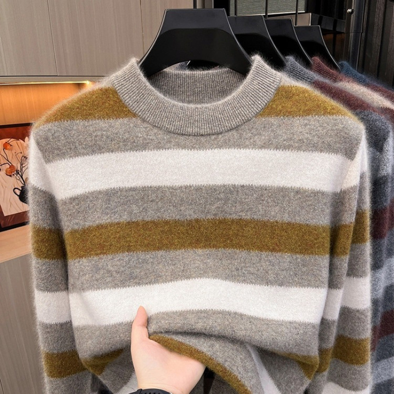 2026 Fall/Winter New Men's Versatile Fleece Wool Sweater + Cashmere + Silk, Soft and Smooth to the Touch 2026 Fall/Winter New Men's Versatile Fleece Wool Sweater + Cashmere + Silk, Soft and Smooth to the Touch