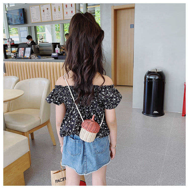 Mushroom Cute Straw Open Brown Shoulder Bags display picture 2