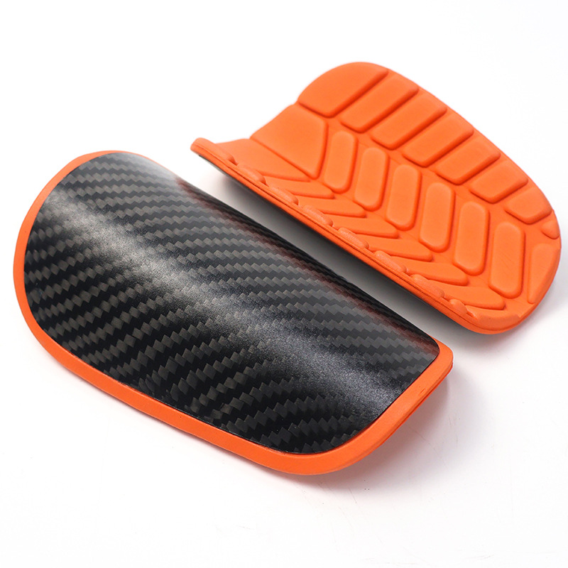 Cross-Border In-Stock Carbon Fiber Shin Guards Professional Player Version Adult Football Match Ultra-Light Foot and Calf Protection Gear