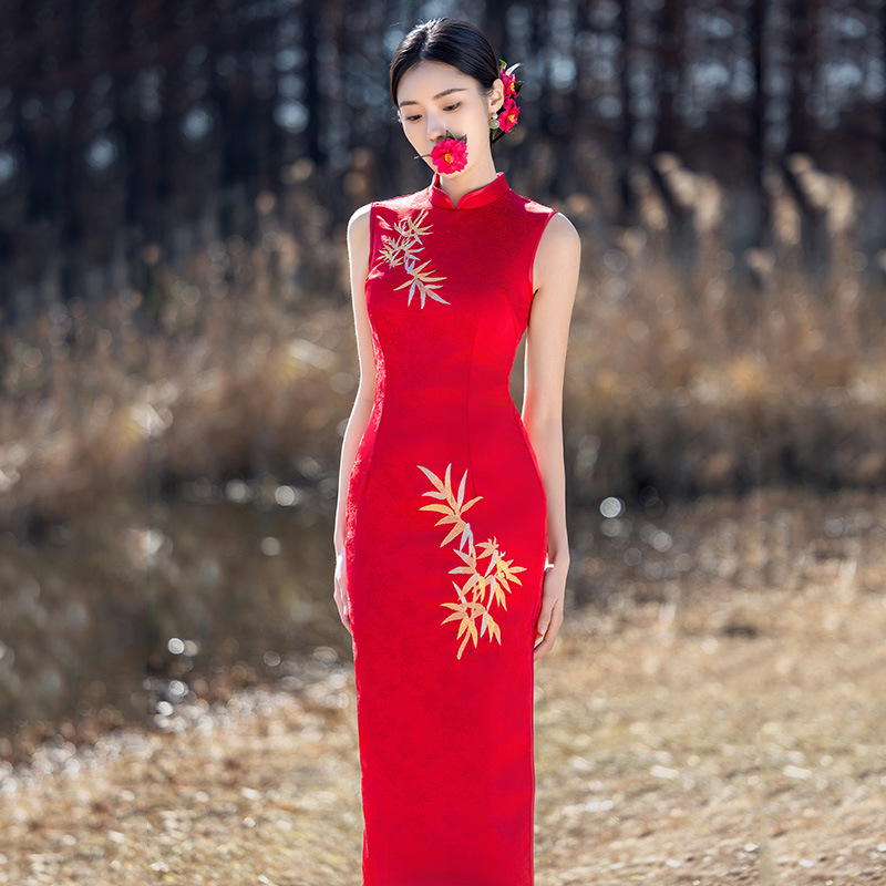 刺繡竹葉高級感紅色無袖國風新中式長款改良旗袍2025年新款女夏季