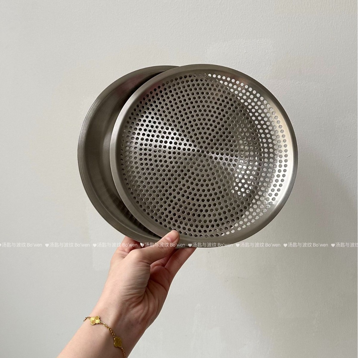 Spoon and Corrugated Filter Two-Piece Set, All 304 Stainless Steel Round Plate for Preparing Dumplings, Draining Water from the Pot, and Filtering Oil for Frying