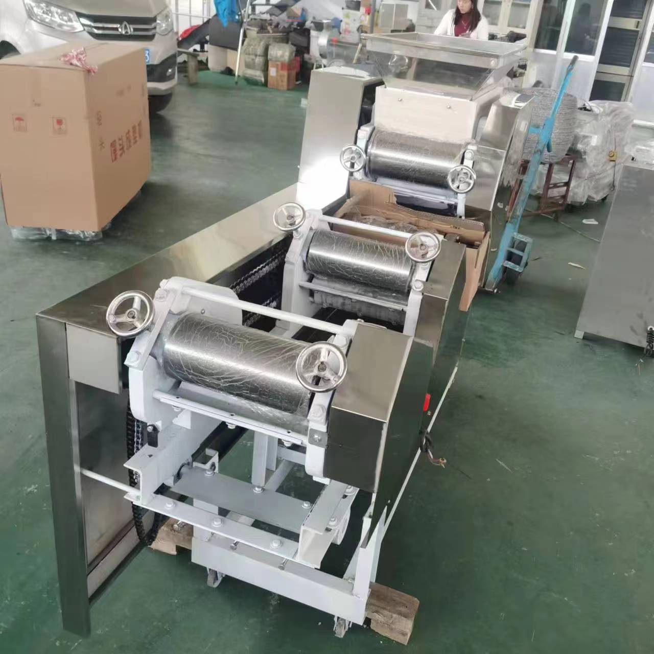 红薯粉荞麦粉面条机 杂粮面粉面条机 小型商用压面机 面条机价格