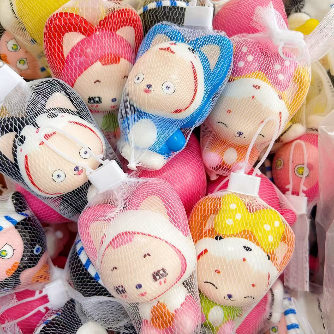 Creativo lindo bolsillo de tres servicios pellizco pellizco feliz rebote lento juguetes para niños regalos para niños pequeños regalos al por mayor