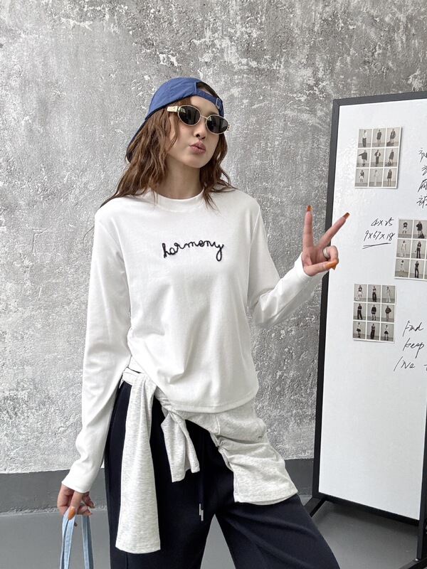 2025新款休闲百搭圆领打底衫女宽松秋季上衣女长袖纯色显瘦t恤女|undefined