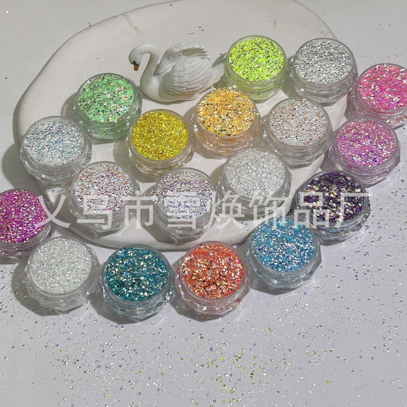 Polarized arc-shaped bubble sequins cat-eye light-catching nail art accessories silver-white glitter powder DIY handmade press-on nail materials Polarized arc-shaped bubble sequins cat-eye light-catching nail art accessories silver-white glitter powder DIY handmade press-on nail materials