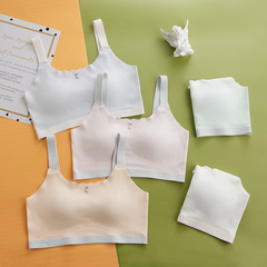 Spring and Summer New Arrival Development Period Girls' Underwear, Middle and High School Students' Anti-Bump Fixed Cup Ice Silk Girls' Bra and Tank Top