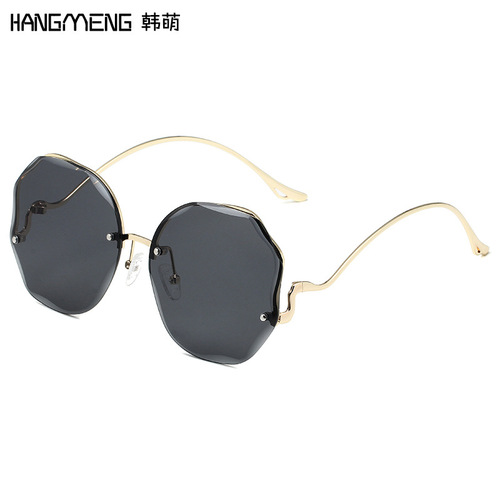 New Frameless Cut Edge Sunglasses European and American Trendy Ocean Film Gradient Sunglasses Butterfly Flower Sunglasses Cross-Border