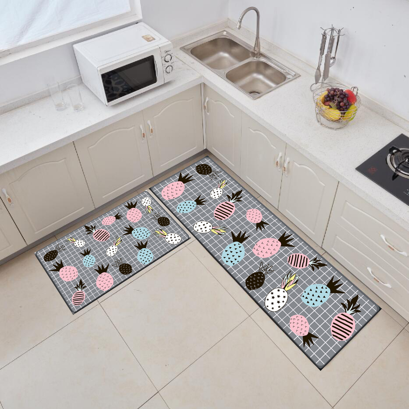 Alfombra de piso antideslizante resistente a las manchas largas de dibujos animados hogar absorbente de aceite alfombra de piso de cocina cristal terciopelo alfombra de piso tienda completa se puede utilizar para la entrega