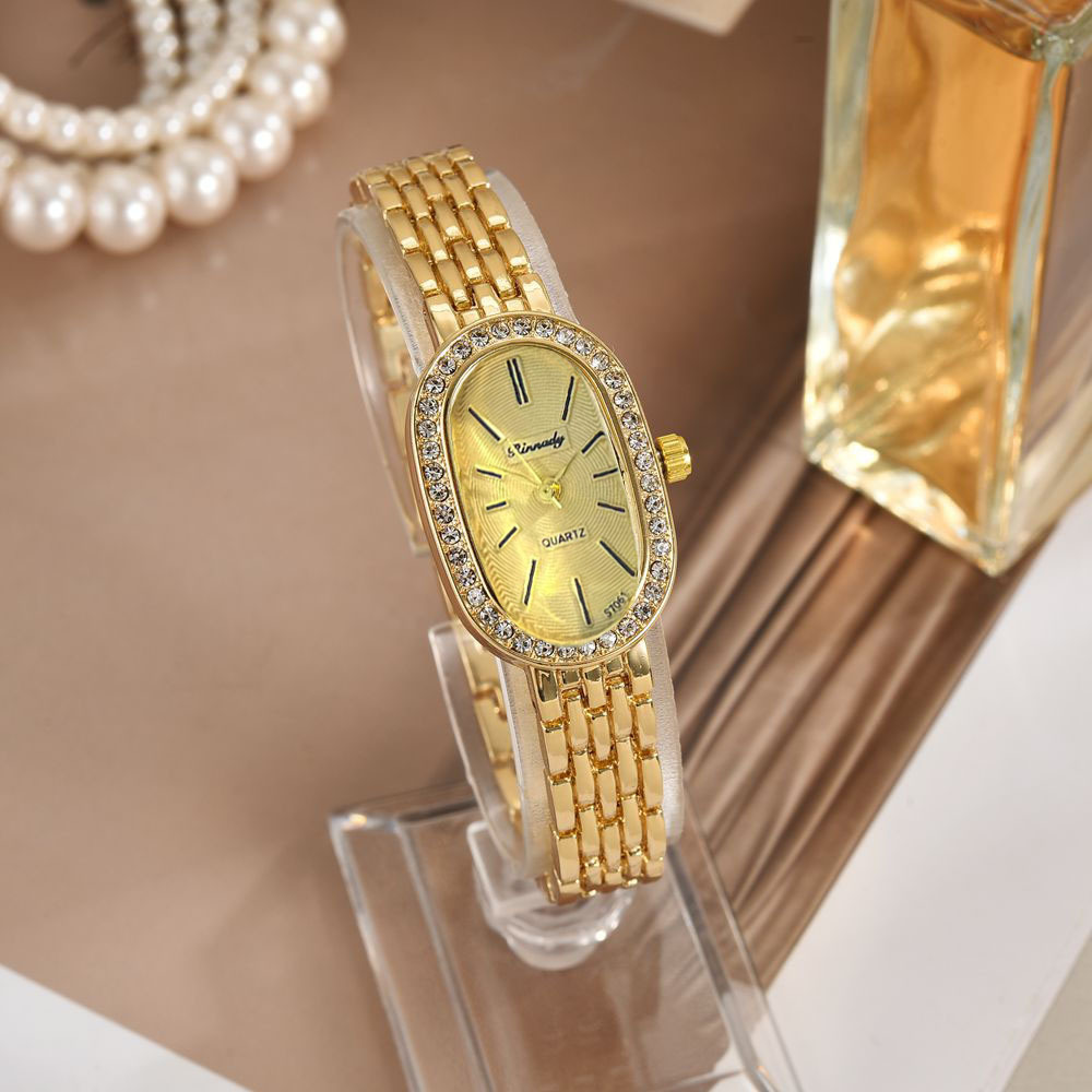 Nueva chica de estilo coreano temperamento pequeño cuadrado brazalete de diamantes temperamento de moda cinturón de acero para mujer reloj de cuarzo para mujer